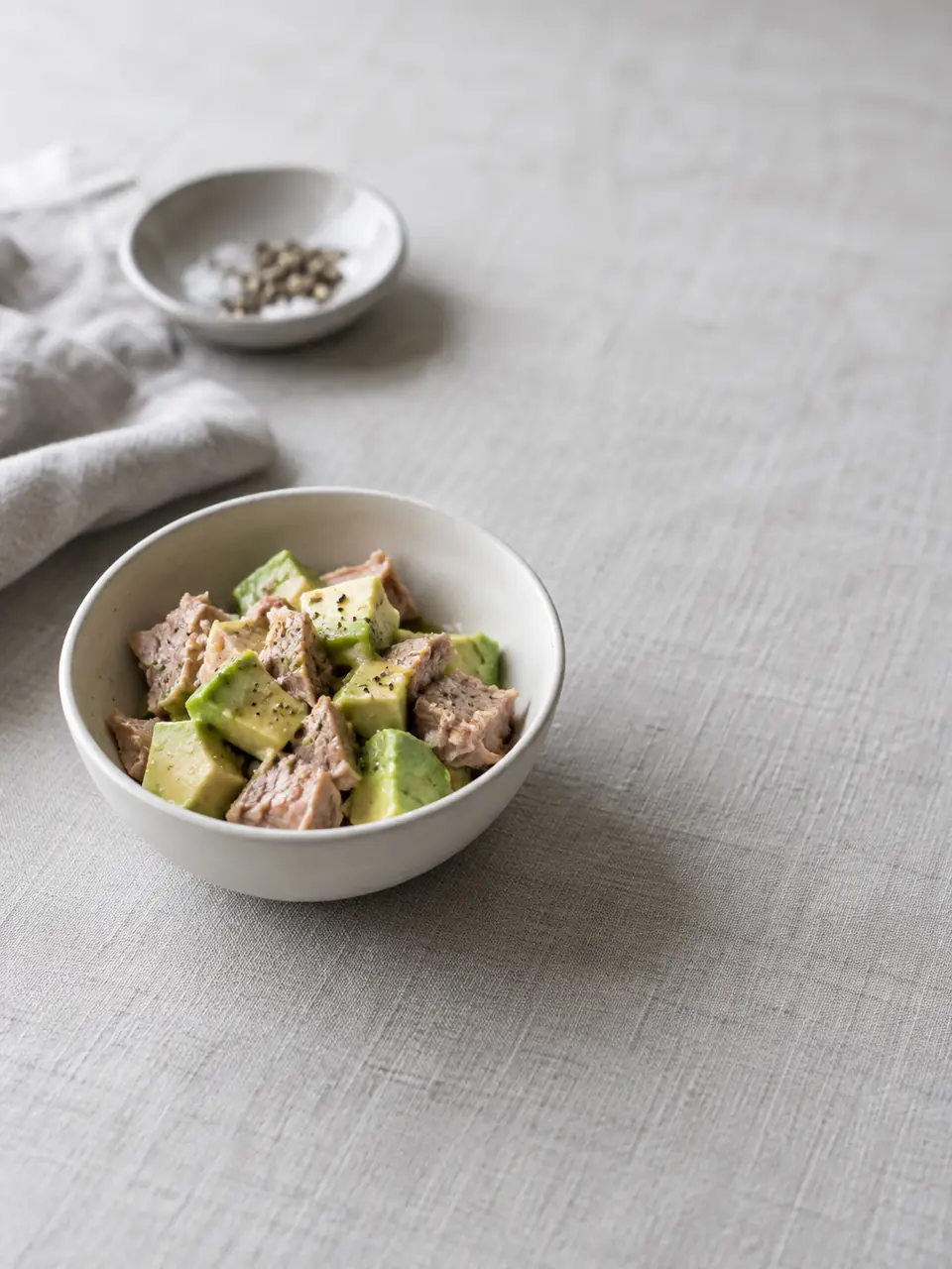 Atún con palta en trozos